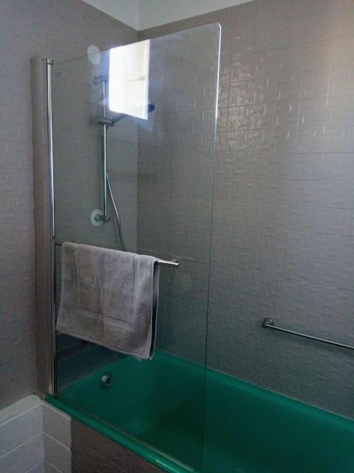 Le Nid De L'Ile Apartment Шинон Екстериор снимка